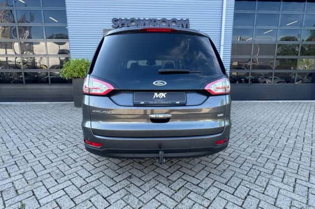 Ford Galaxy (2019) thumbnail 6