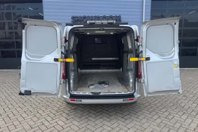 Ford Transit Custom (2021) thumbnail 6