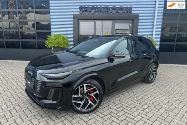 Audi Q6 e-tron (2024) thumbnail 1