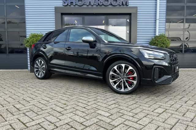 Audi SQ2 (2023) thumbnail 2
