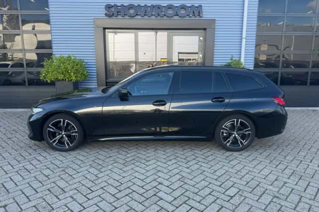 BMW 3-Serie (2023) thumbnail 5