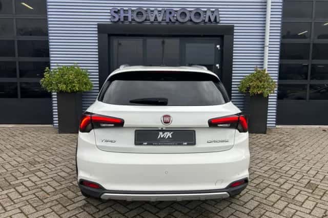 Fiat Tipo (2021) thumbnail 2