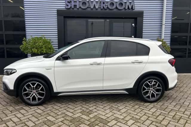Fiat Tipo (2021) thumbnail 3