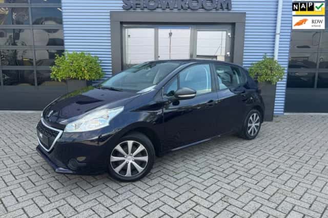 Peugeot 208 (2015) thumbnail 1