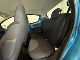 Peugeot 107 (2008) thumbnail 11