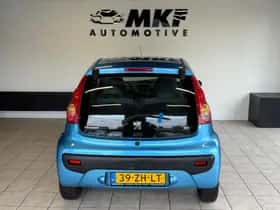 Peugeot 107 (2008) thumbnail 6