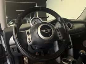 MINI Mini (2003) thumbnail 13