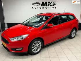 Ford Focus (2015) thumbnail 2