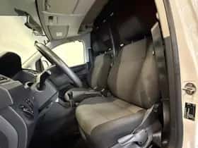 Volkswagen Caddy (2016) thumbnail 11