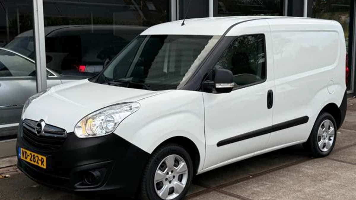 Opel Combo (2013) — foto 1