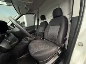 Opel Combo (2013) thumbnail 11