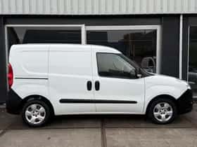 Opel Combo (2013) thumbnail 9