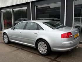 Audi A8 (2006) thumbnail 4