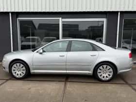 Audi A8 (2006) thumbnail 8