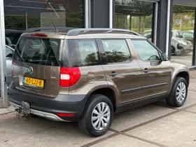 Škoda Yeti (2010) thumbnail 4