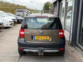 Škoda Yeti (2010) thumbnail 6