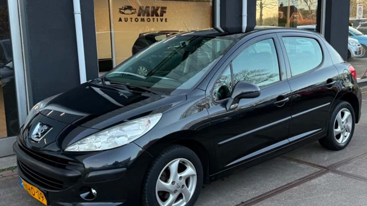 Peugeot 207 (2009) — foto 1