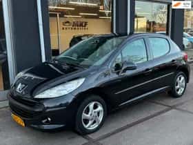 Peugeot 207 (2009) thumbnail 2