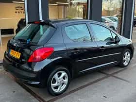 Peugeot 207 (2009) thumbnail 5