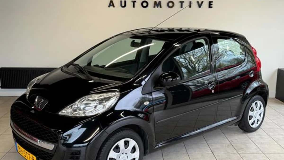 Peugeot 107 (2011) — foto 1