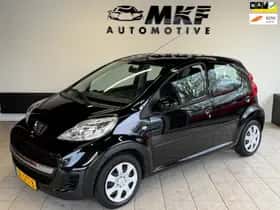 Peugeot 107 (2011) thumbnail 2