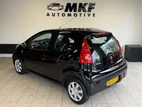 Peugeot 107 (2011) thumbnail 4