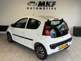 Peugeot 107 (2012) thumbnail 4