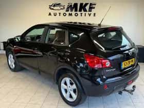 Nissan Qashqai (2008) thumbnail 4