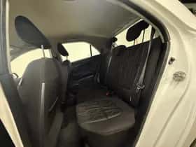 Kia Picanto (2012) thumbnail 12