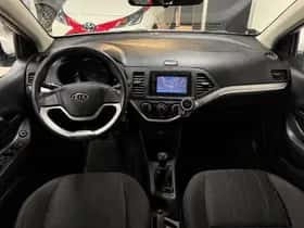 Kia Picanto (2012) thumbnail 10