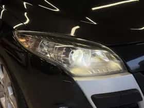 Renault Mégane (2010) thumbnail 14