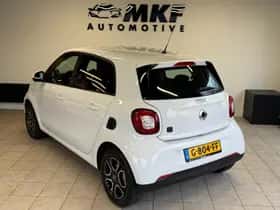 Smart Forfour (2019) thumbnail 4