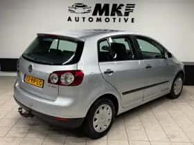 Volkswagen Golf (2005) thumbnail 4