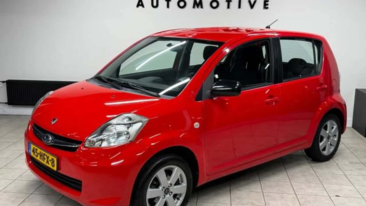 Subaru Justy (2009) — foto 1