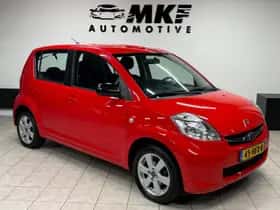 Subaru Justy (2009) thumbnail 3