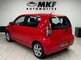 Subaru Justy (2009) thumbnail 4