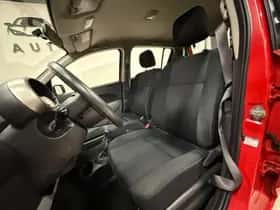 Subaru Justy (2009) thumbnail 10