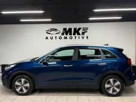 Kia Niro (2016) thumbnail 8