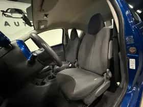 Toyota Aygo (2008) thumbnail 11