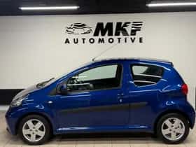 Toyota Aygo (2008) thumbnail 8