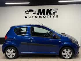Toyota Aygo (2008) thumbnail 9
