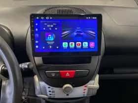 Toyota Aygo (2011) thumbnail 14