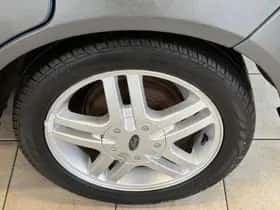 Ford Fiesta (2008) thumbnail 16