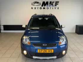 Ford Fiesta (2008) thumbnail 6