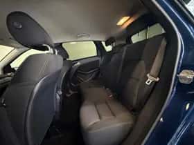 Mercedes-Benz B-Klasse (2012) thumbnail 12