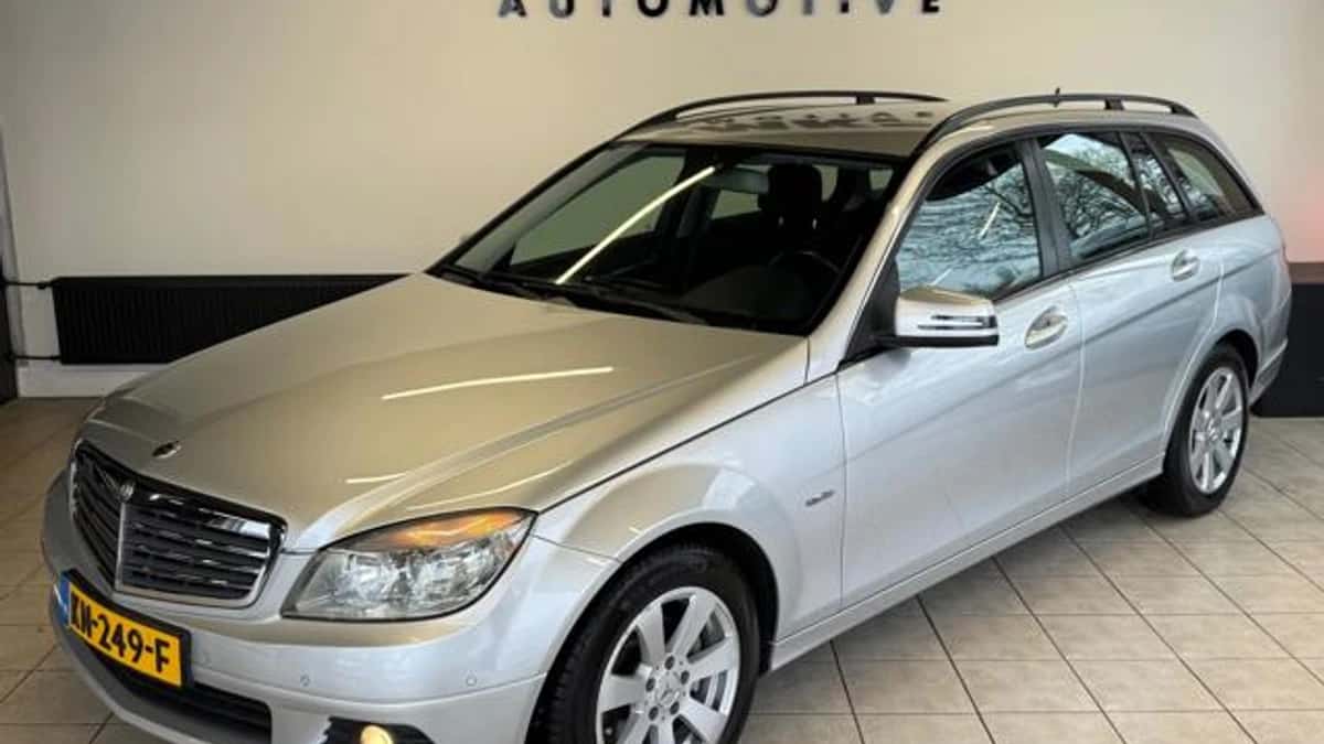 Mercedes-Benz C-Klasse (2010) — foto 1