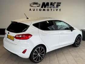 Ford Fiesta (2018) thumbnail 5