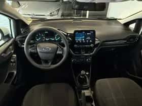 Ford Fiesta (2018) thumbnail 10