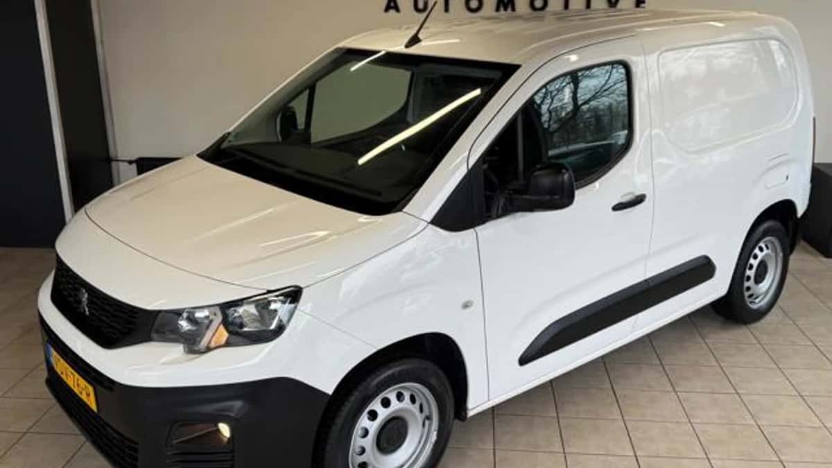 Peugeot Partner (2020) — foto 1