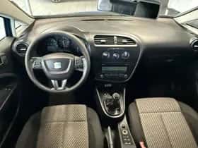 SEAT Leon (2011) thumbnail 10